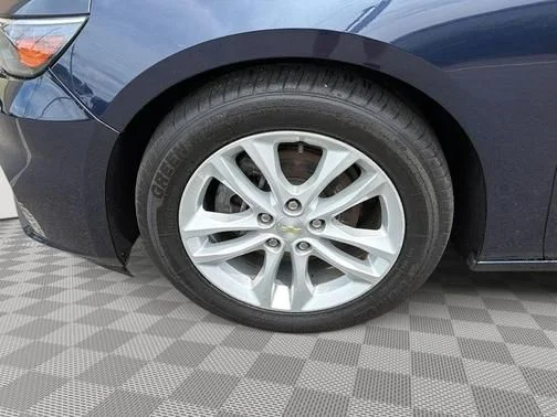 Used 2017 Blue Chevrolet LT image 14