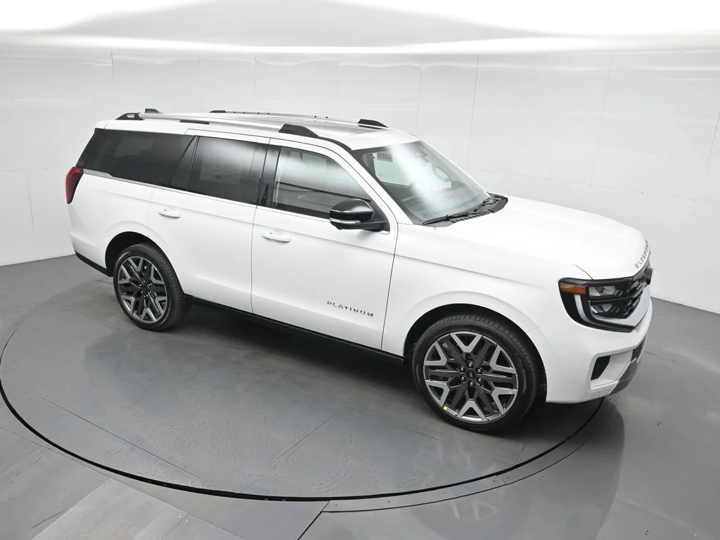 New 2025 Oxford White Ford Platinum image 39