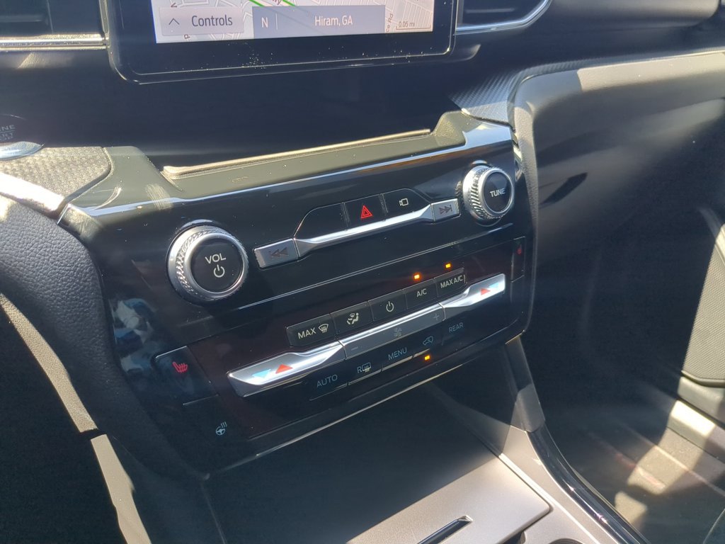 Used 2023  Ford ST-Line image 18