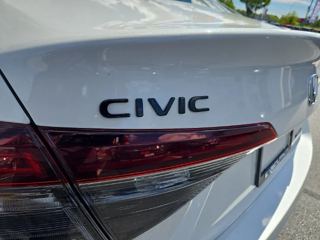 Used 2026 White Honda Sport image 30