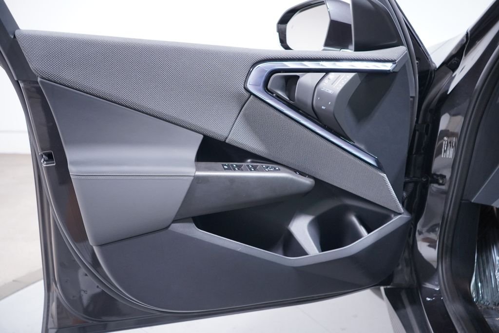 Used 2025 Dark Graphite BMW 30 xDrive image 18