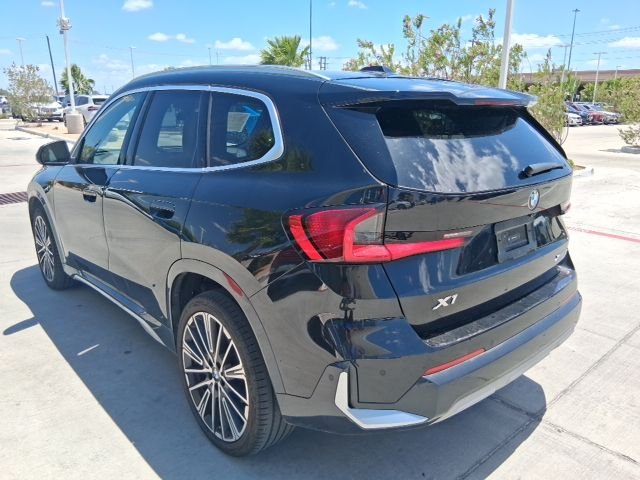 Used 2025 Black BMW xDrive28i image 4