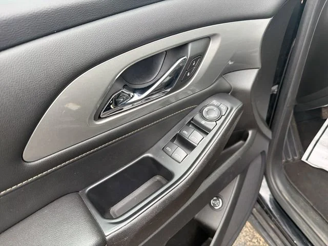 2022 Chevrolet Traverse 3LT - Photo 17