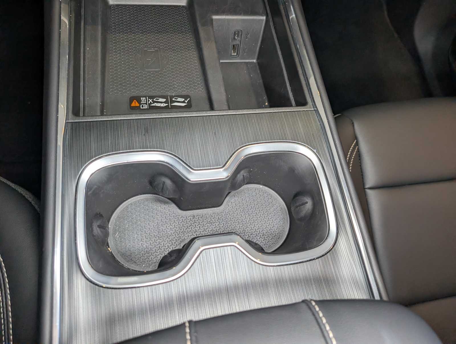 2026 GMC Acadia Elevation - Photo 24
