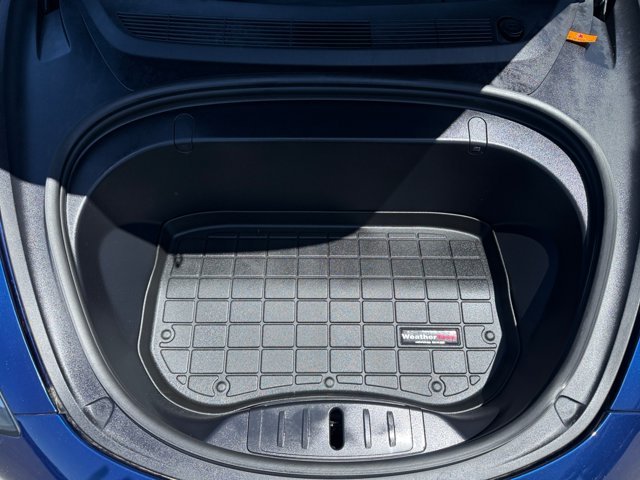 Used 2018 Deep Blue Metallic Tesla Long Range image 20