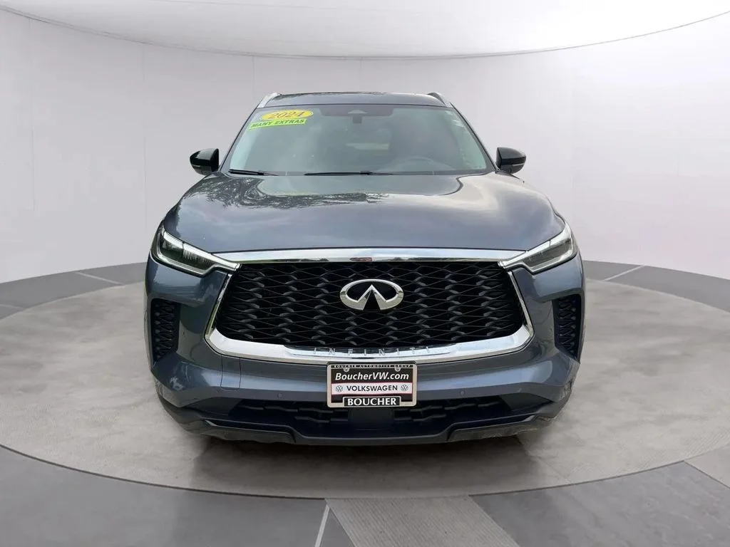 Used 2024 Moonbow Blue INFINITI LUXE image 8