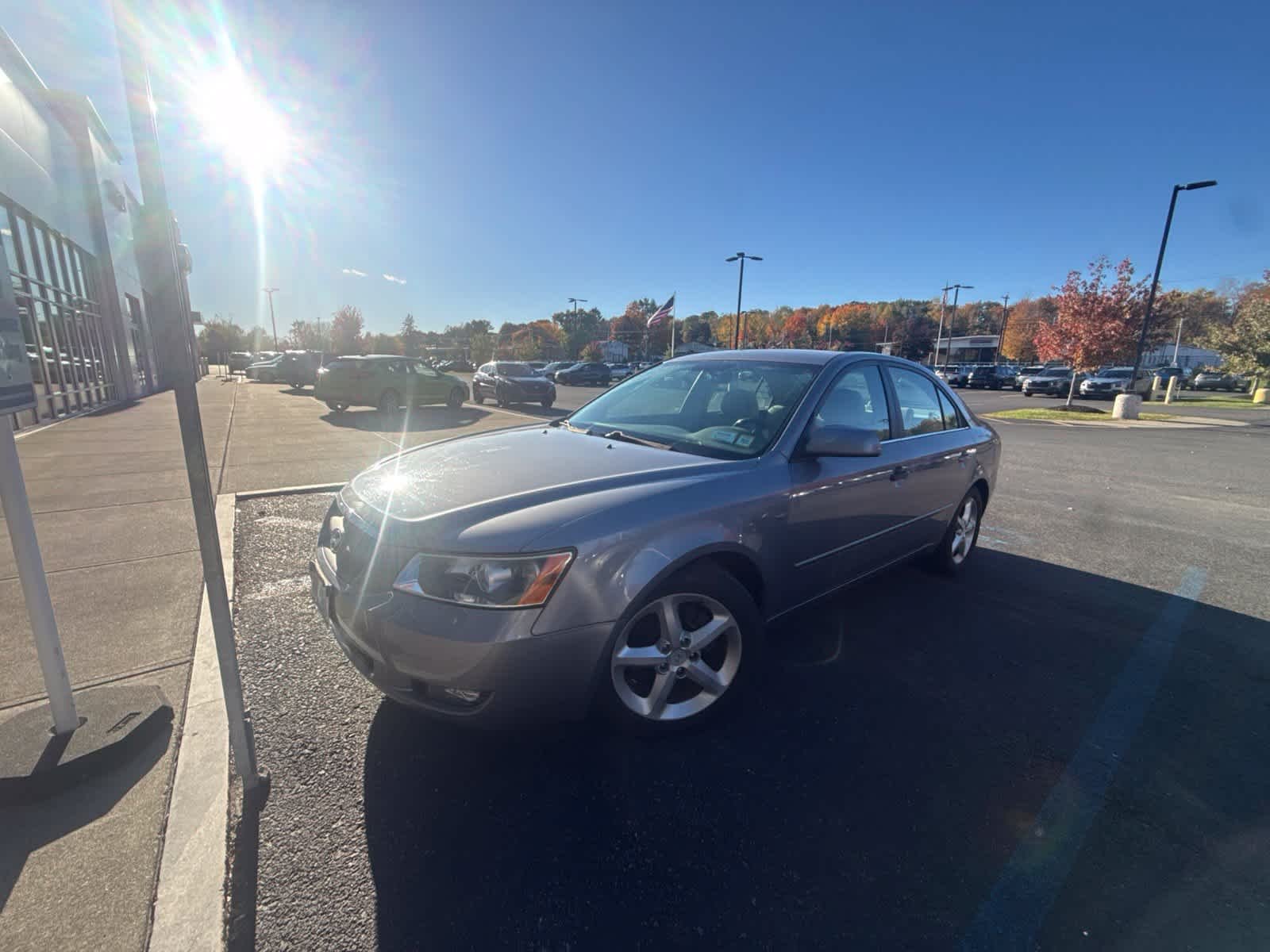 Used 2006 Silver Hyundai GLS image 1
