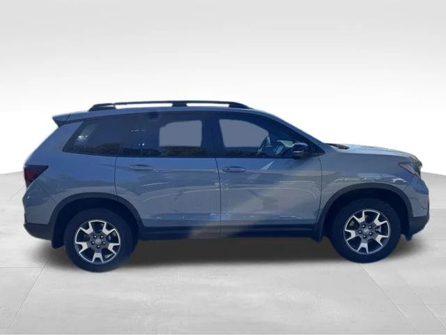 Used 2023 Gray Honda TrailSport image 7