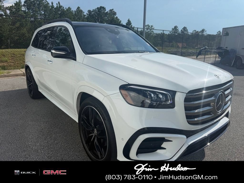 Used 2025  Mercedes-Benz GLS 450 image 3