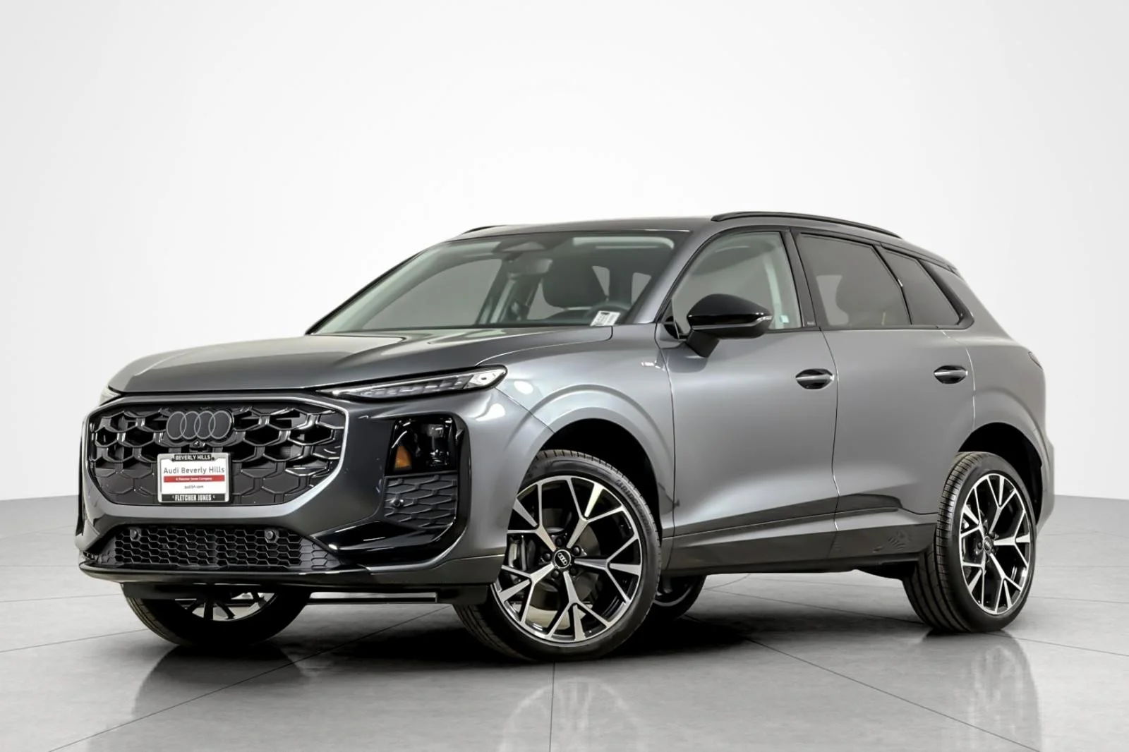 2026 Audi Q3 S line quattro's photo