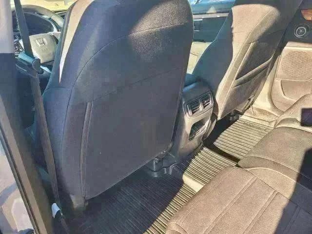 Used 2022  Honda EX image 14