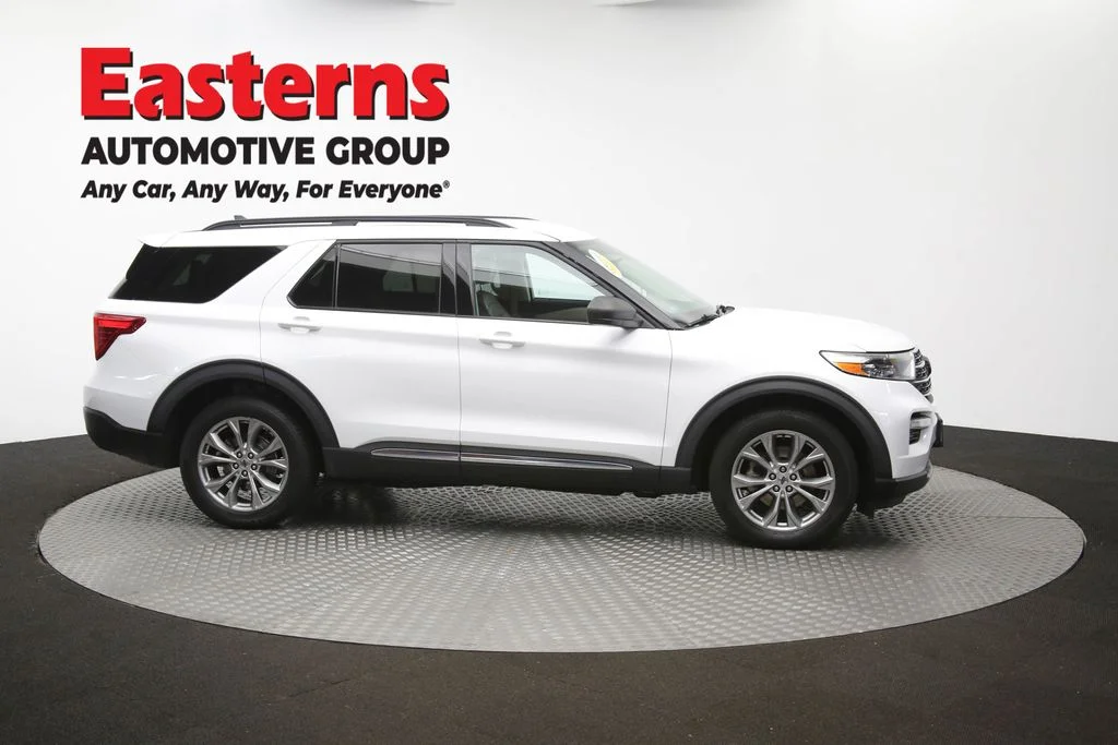 Used 2022 White Ford XLT image 49