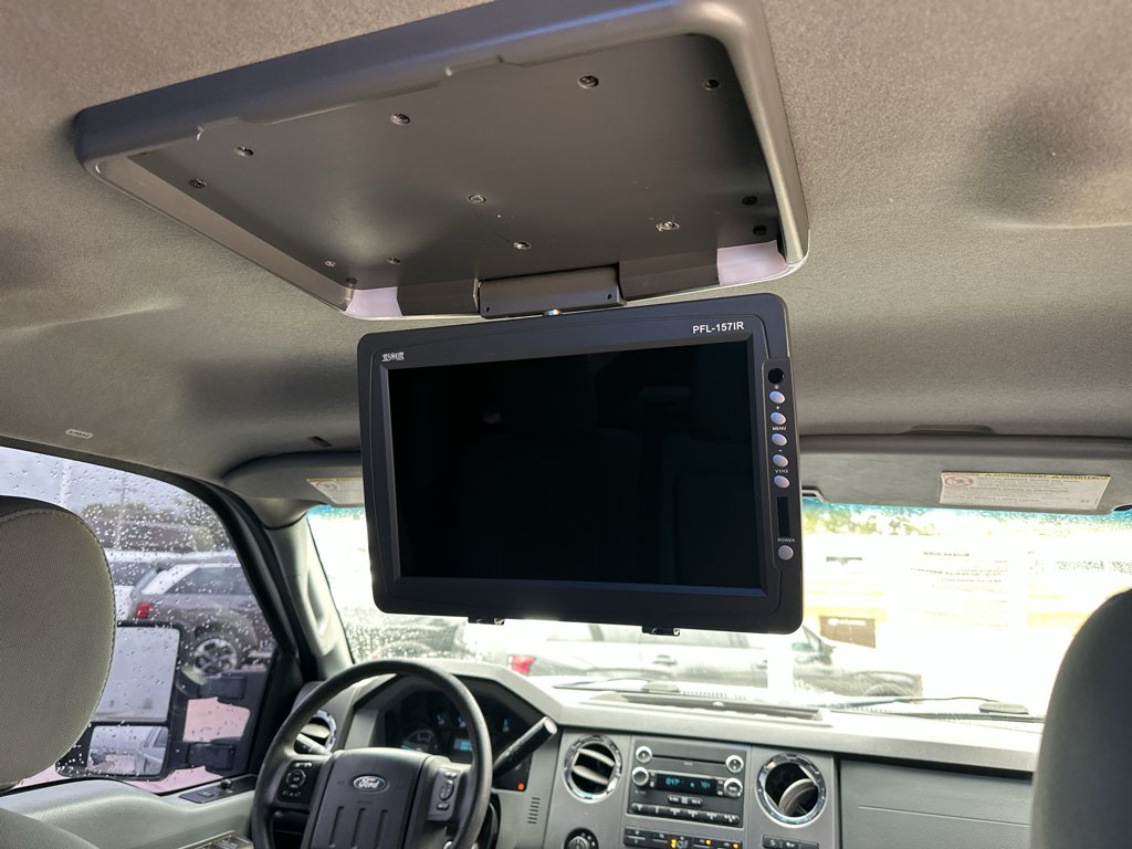 Used 2013 Ingot Silver Metallic Ford XLT image 29