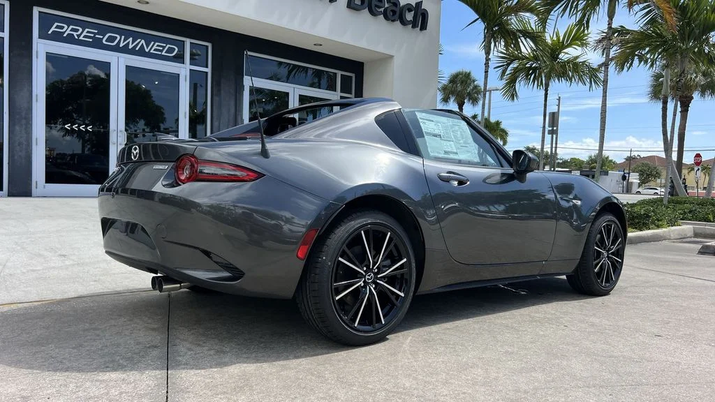 2025 Mazda MX-5 Miata RF Grand Touring - Photo 24