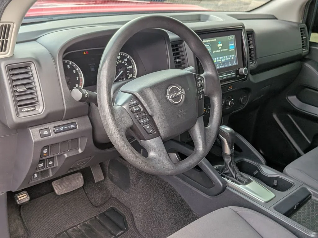 Used 2022 Red Nissan S image 32