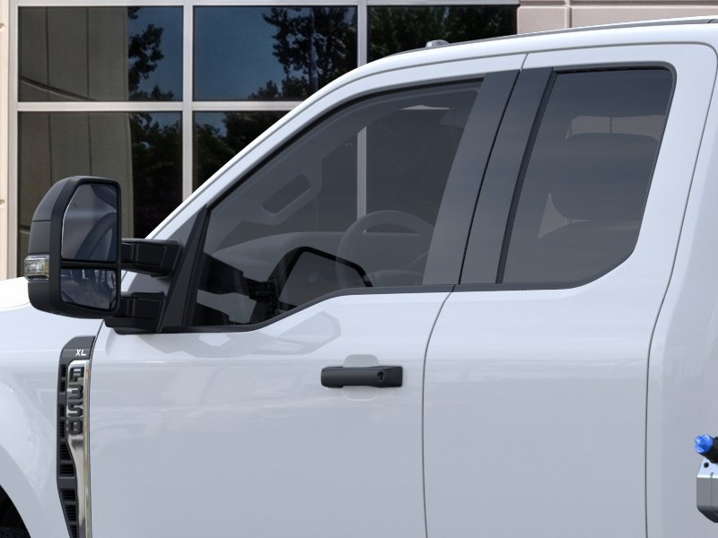New 2026 Oxford White Ford XL image 20