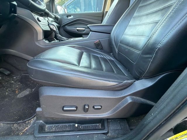 Used 2018 Black Ford SEL image 9