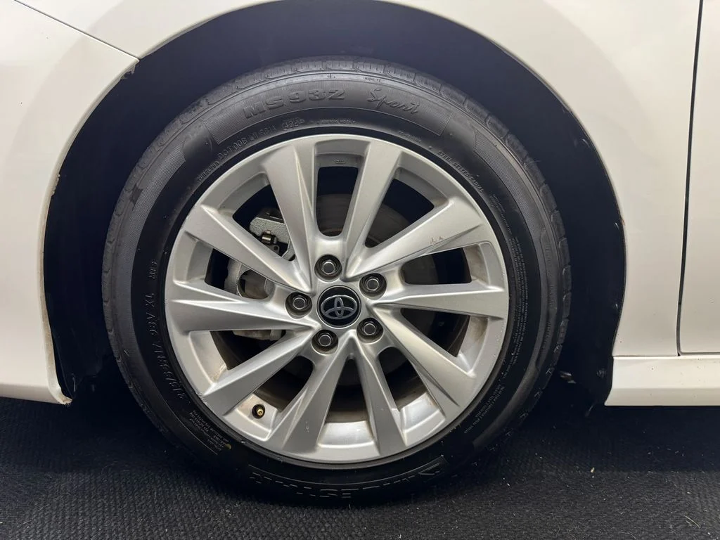 Used 2024 White Toyota LE image 12