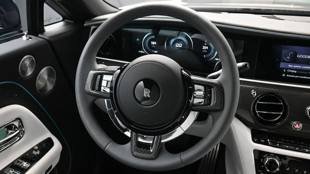 Used 2025 Black Rolls-Royce  image 17