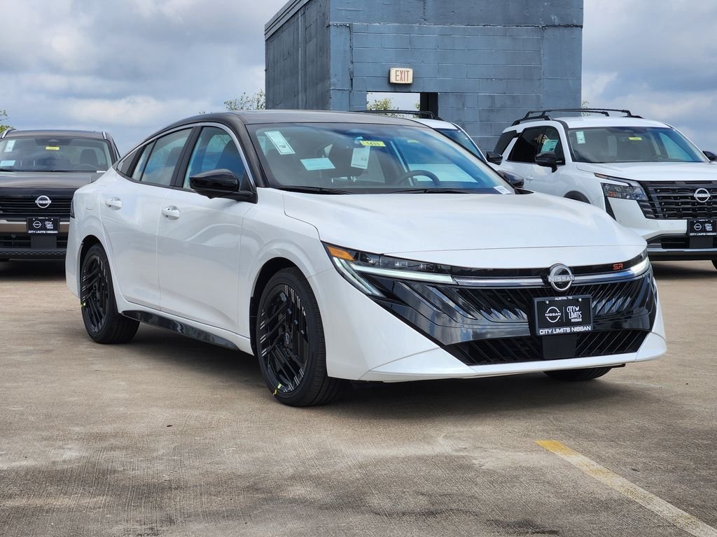 New 2026 Aspen White TriCoat / Super Black Two-tone Nissan SR image 3