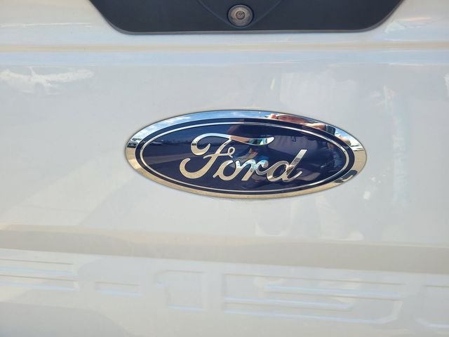 Used 2018 White Ford XLT image 10