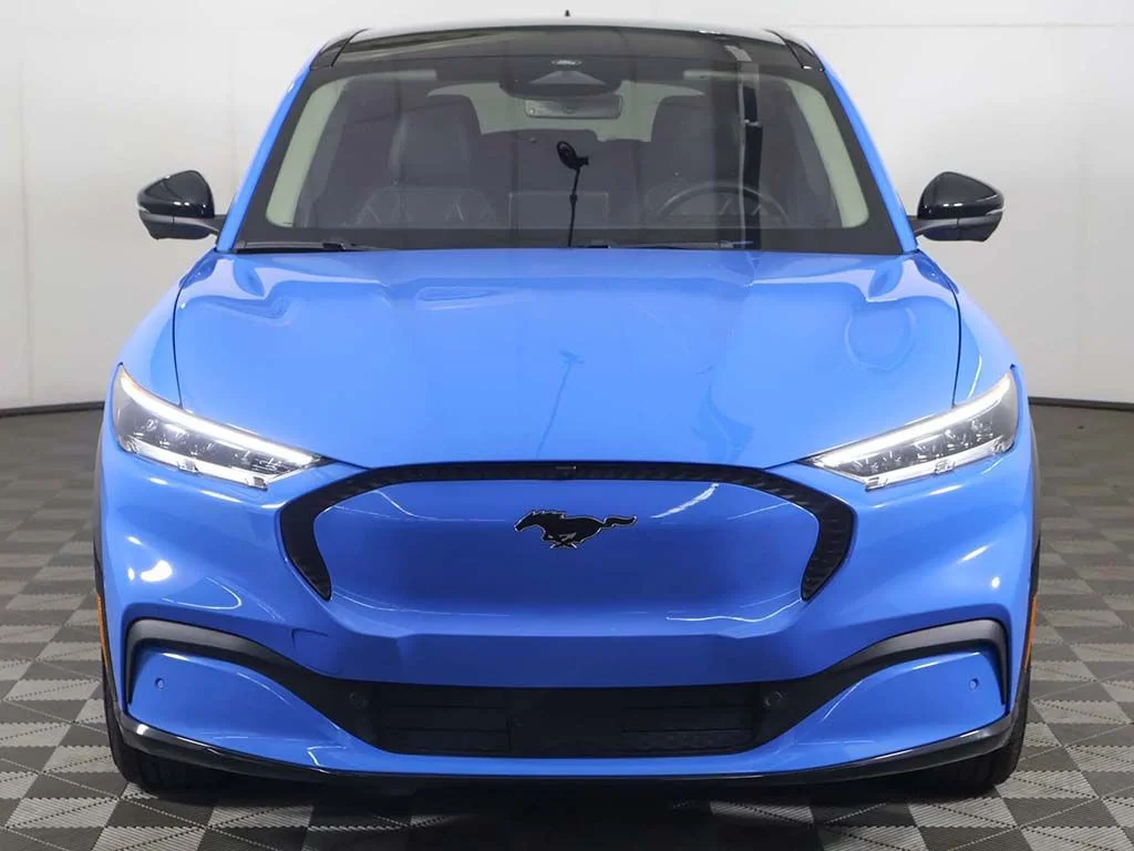 Used 2023 Grabber Blue Metallic Ford California Route 1 image 15