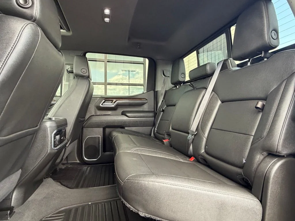 Used 2022 Black GMC Elevation image 22
