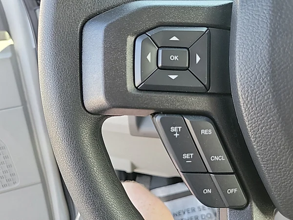 2026 Ford E-Series Cutaway Base - Photo 10