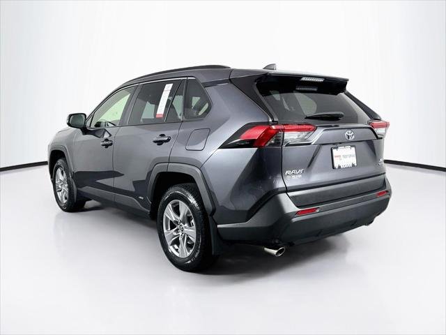 Certified Used 2025 MAGNETIC GRAY MET. Toyota  image 12