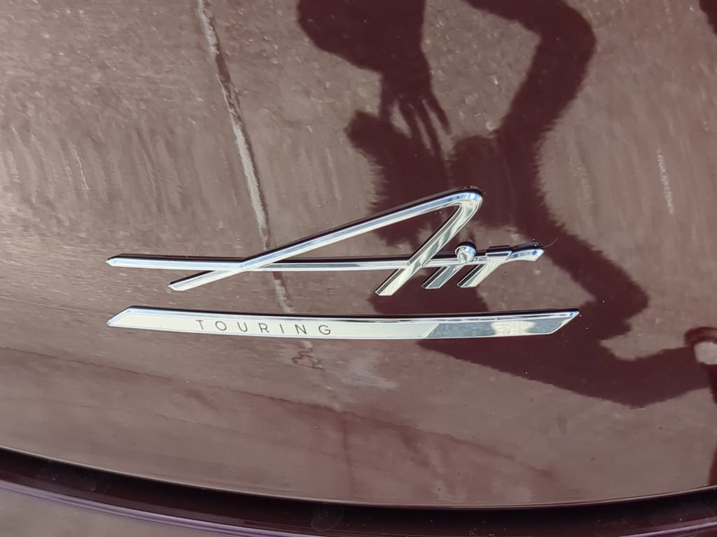 Used 2025 Red Lucid Touring image 11