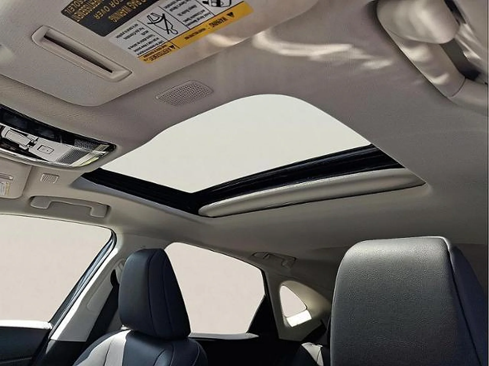 Used 2024  Lexus  image 12