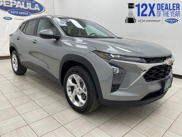 2024 Chevrolet Trax LS's photo
