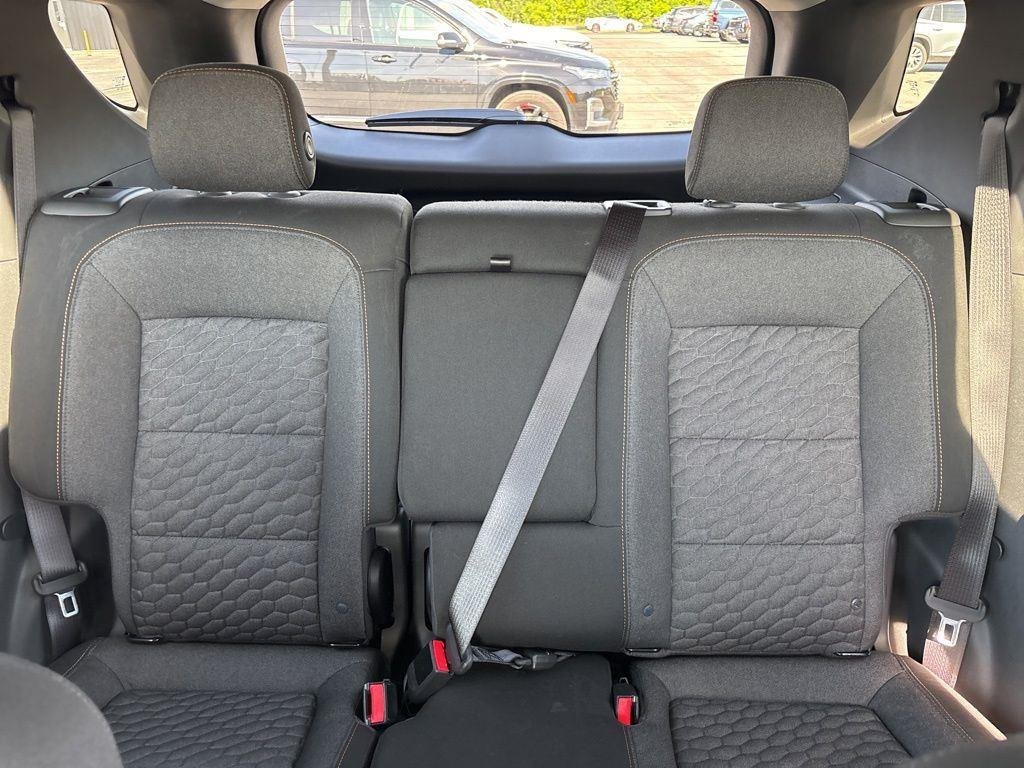 Used 2020 Summit White Chevrolet LT image 32