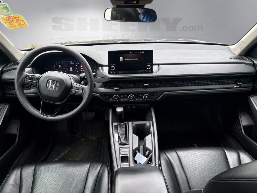Used 2023 Black Honda EX image 3