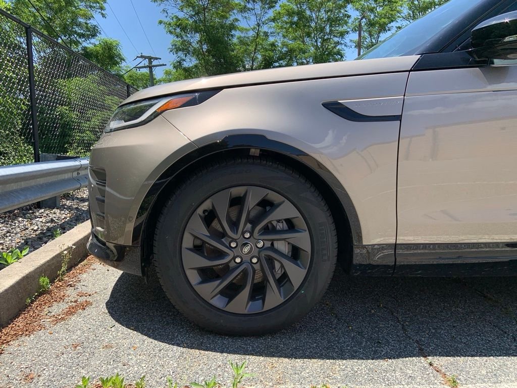 Certified Used 2024 Brown Land Rover Dynamic SE image 8