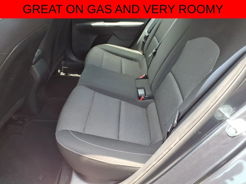 Used 2023 Gray Kia LXS image 10