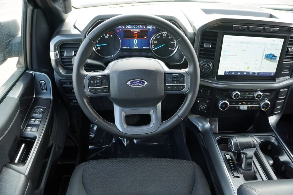 Used 2023 Black Ford XLT image 20