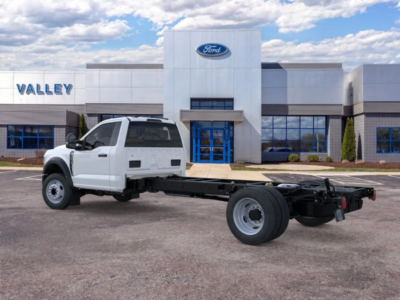 New 2026 Oxford White Ford F-550® XL image 52