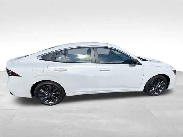 New 2026 Aspen White TriCoat Nissan SL image 9