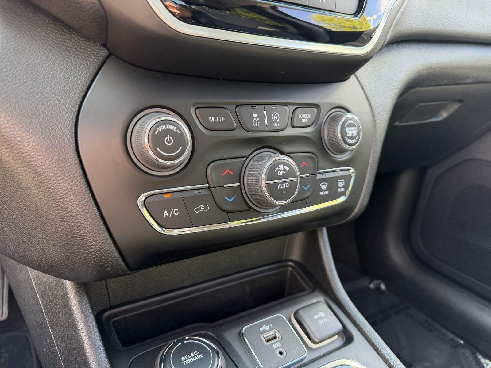 2022 Jeep Cherokee Limited - Photo 24