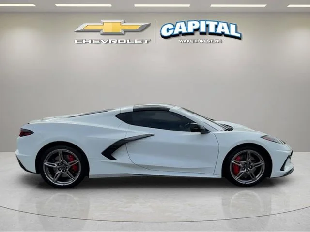 Used 2024 Arctic White Chevrolet 2LT image 6