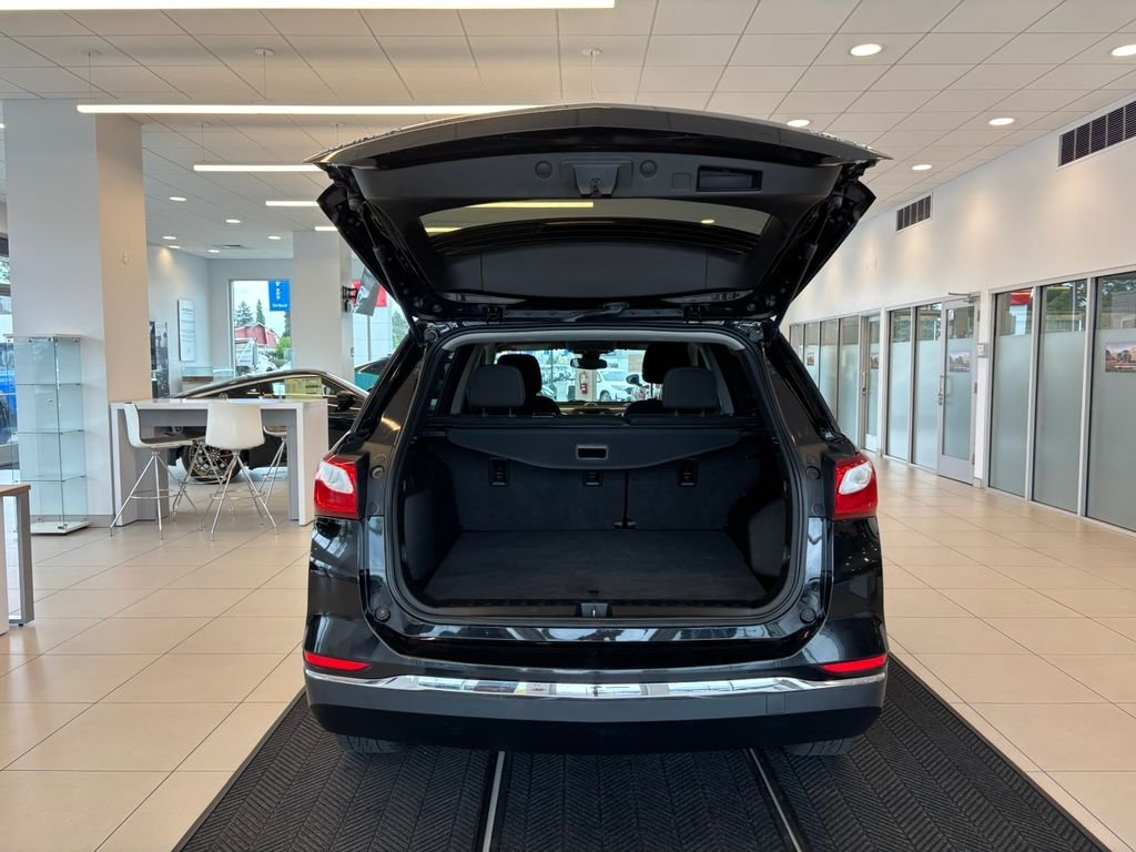 Used 2021 Black Chevrolet LT image 9