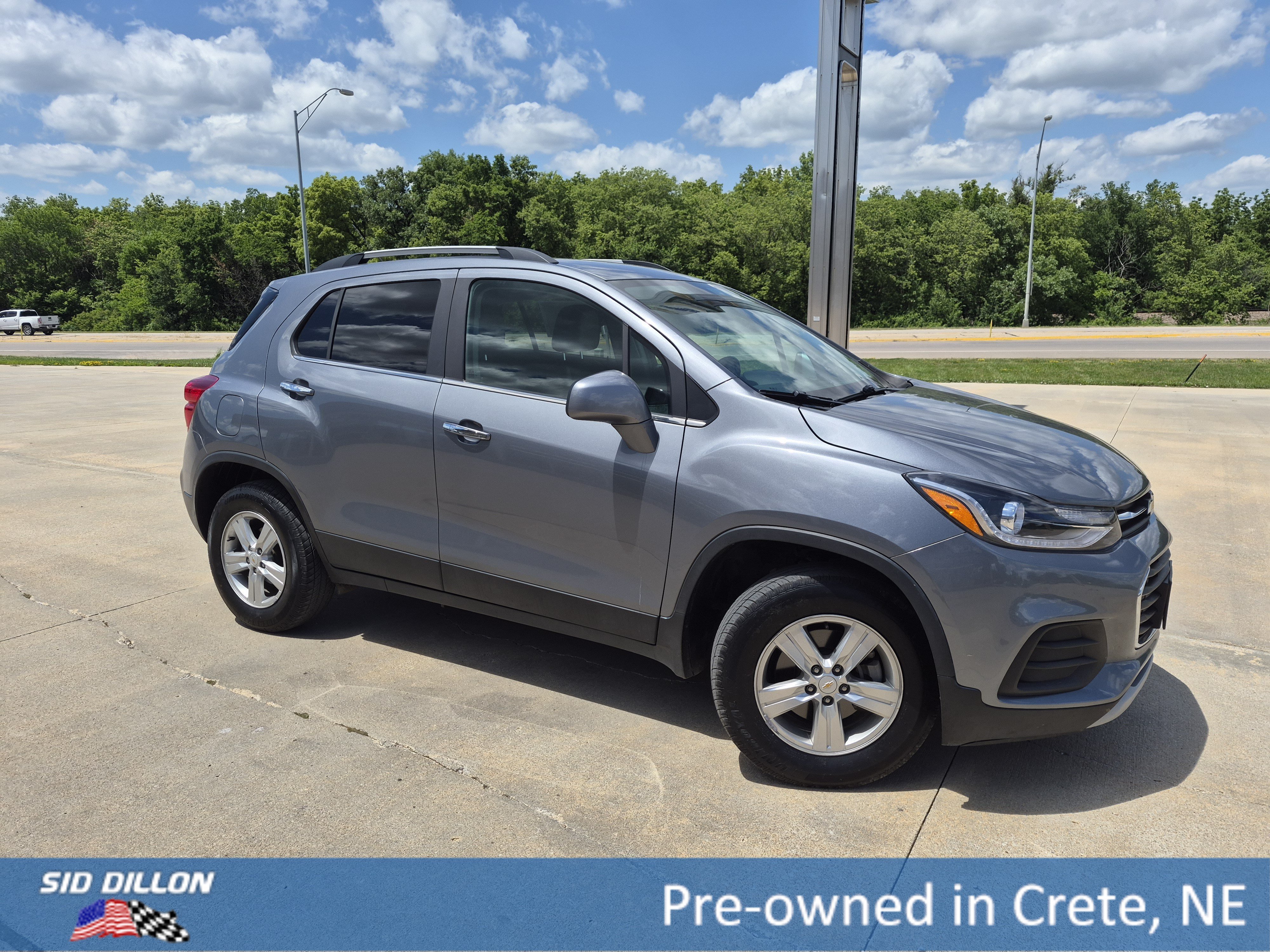 Used 2019 Satin Steel Metallic Chevrolet LT image 13