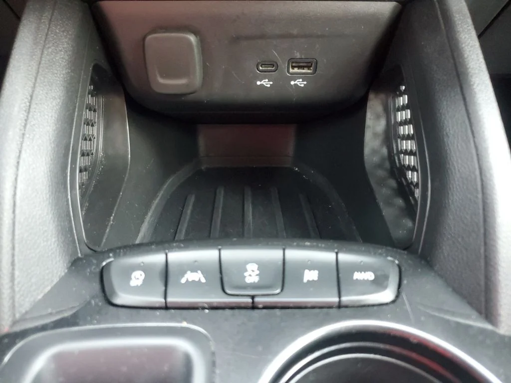 Used 2025 Black Chevrolet LT image 22