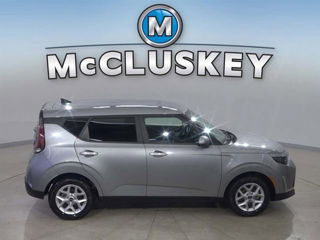 Used 2025 Gray Kia LX image 19