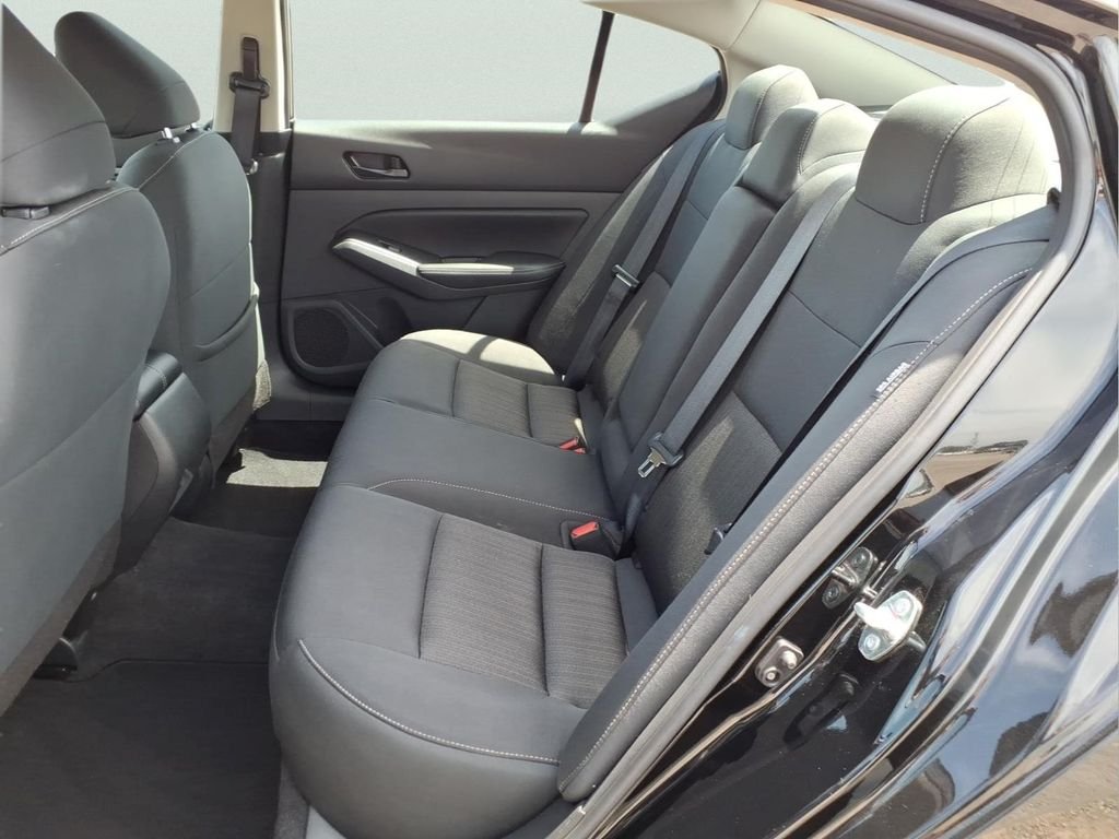 2025 Nissan Altima SV - Photo 23