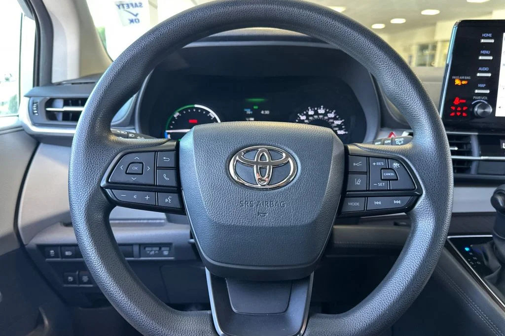 Used 2023 Silver Toyota LE image 24