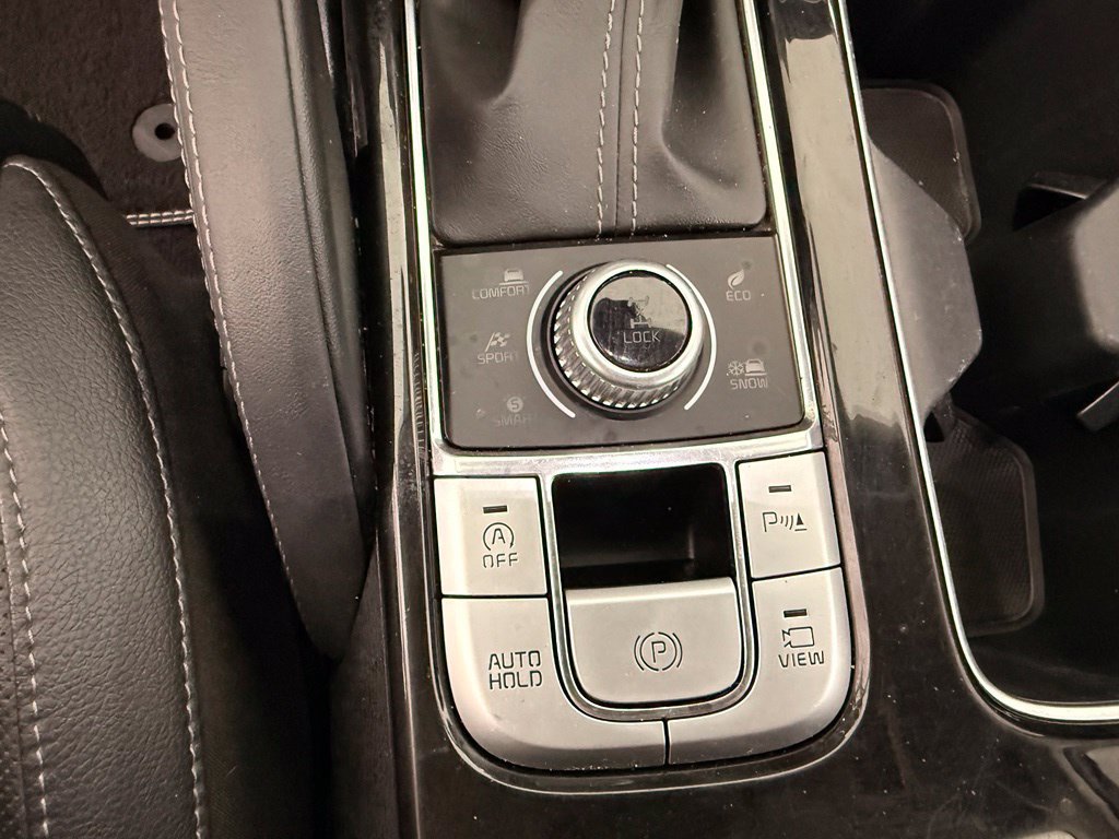 Used 2022 Glacial White Pearl Kia SX image 29