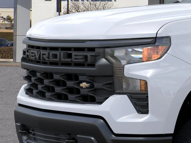 New 2026 Summit White Chevrolet WT image 13