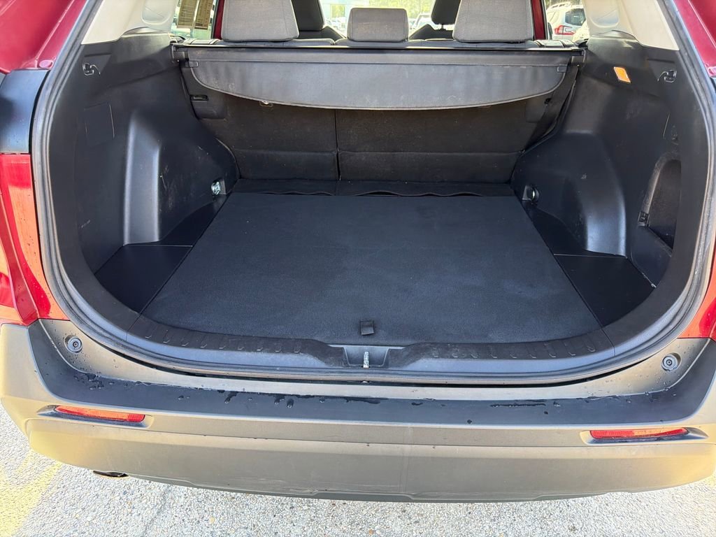 2021 Toyota RAV4 XLE - Photo 28